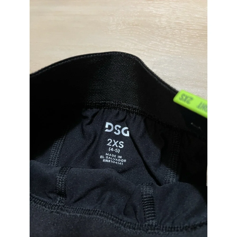 NWT DSG Youth 3/4 Compression Tight Fit Base Layer Pure White Size XXS Polyester